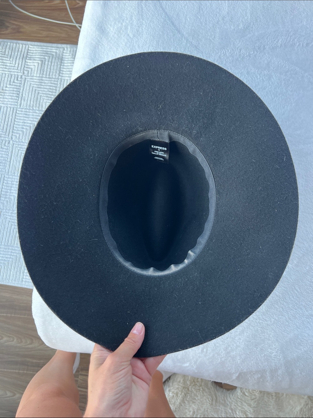 Black Felt Express Floppy Hat - Picture 5 of 10